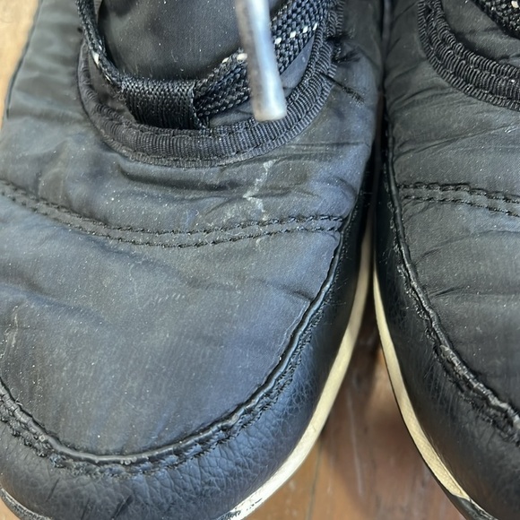 Sorel Whitney black faux fur winter boots - Picture 4 of 15